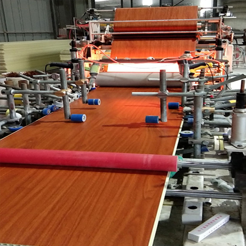 Moderne Integreret Bambus Træfiber PVC Vægpanel til TV Baggrund Hård Pakke Vægpanel til indvendigt loft til hotelbrug