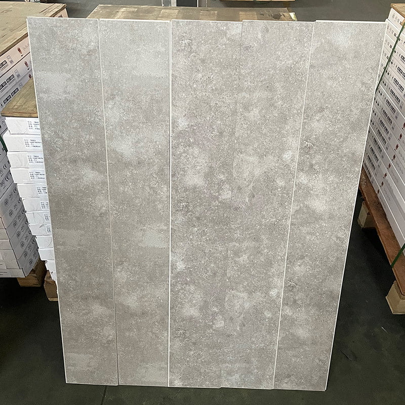 Hvid og sort marmor trækorn stiv kerne interlock kliklås Vinylplankegulv Piso PVC Interiør Click Piso SPC Gulvbelægning